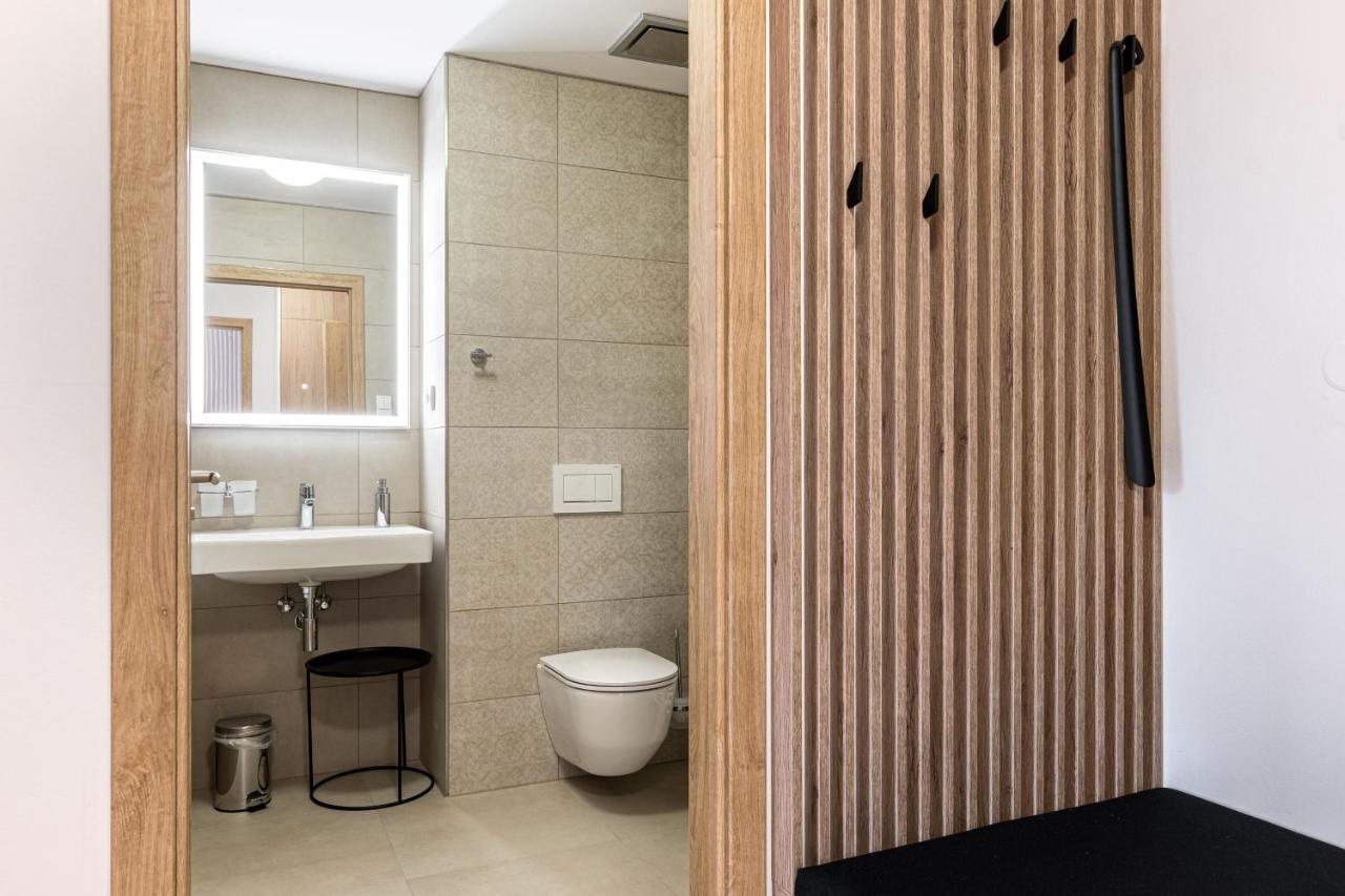Aparthotel Hubertus Karlova Studánka Esterno foto