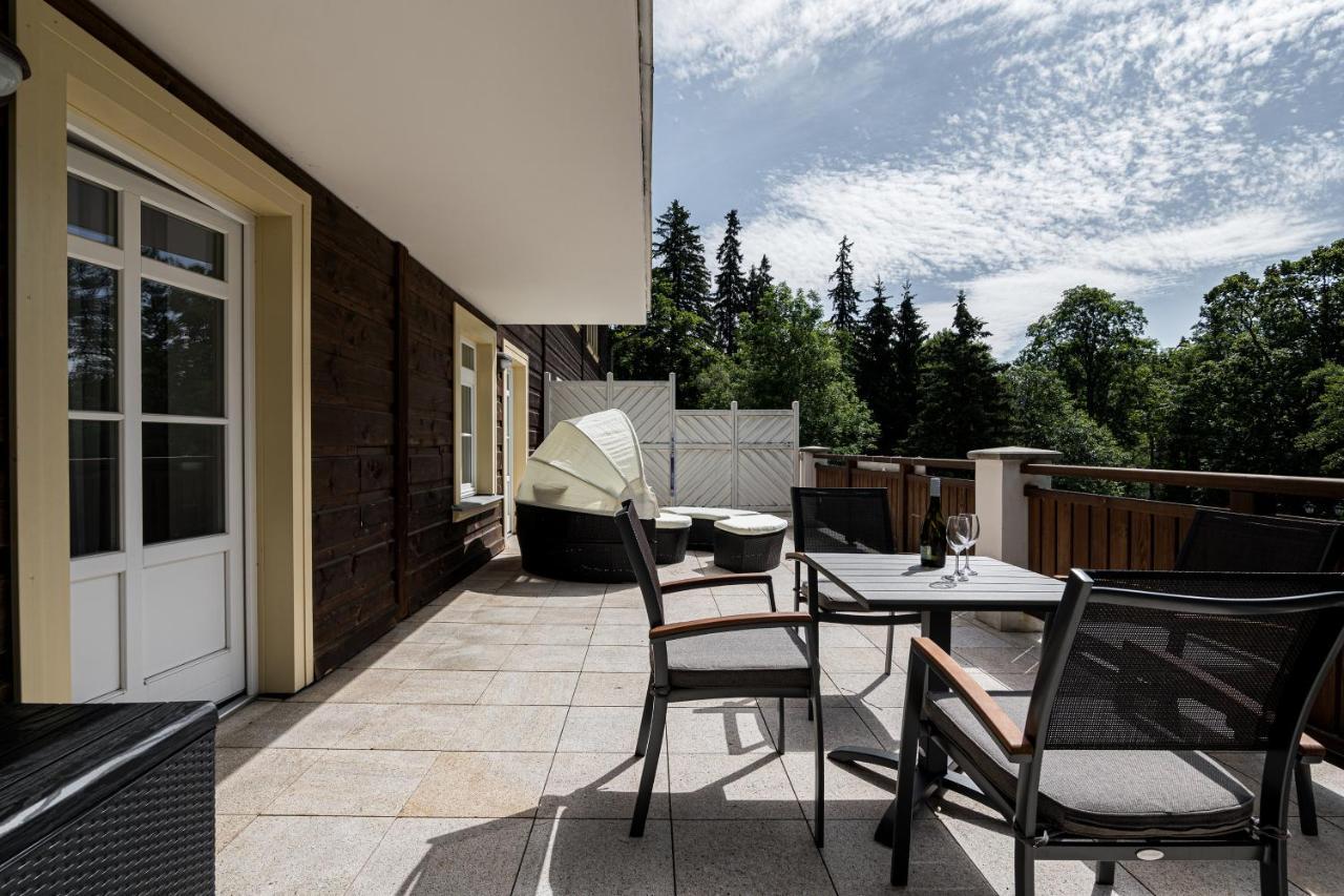 Aparthotel Hubertus Karlova Studánka Esterno foto