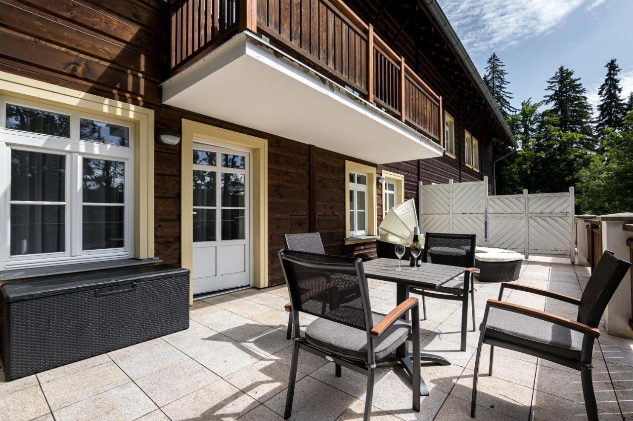 Aparthotel Hubertus Karlova Studánka Esterno foto