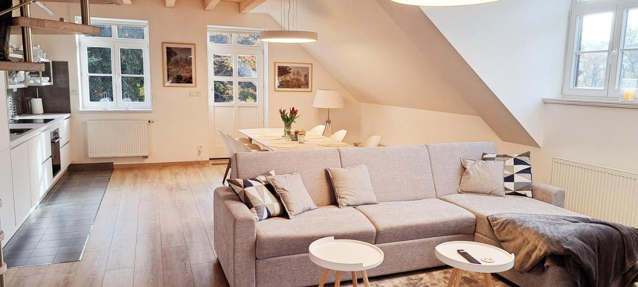 Aparthotel Hubertus Karlova Studánka Esterno foto