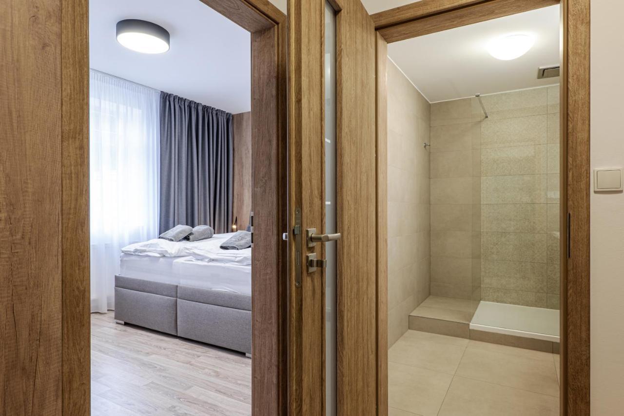 Aparthotel Hubertus Karlova Studánka Esterno foto