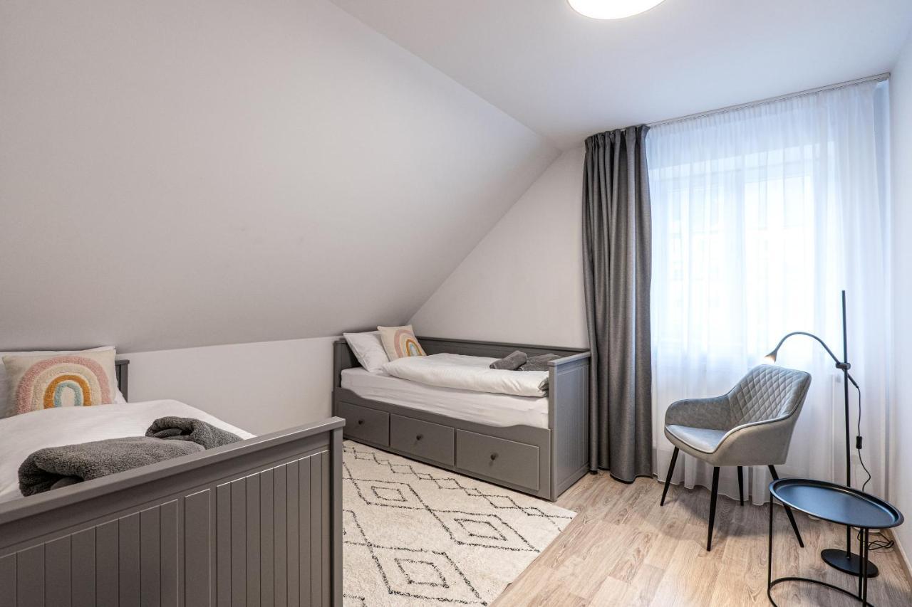 Aparthotel Hubertus Karlova Studánka Esterno foto