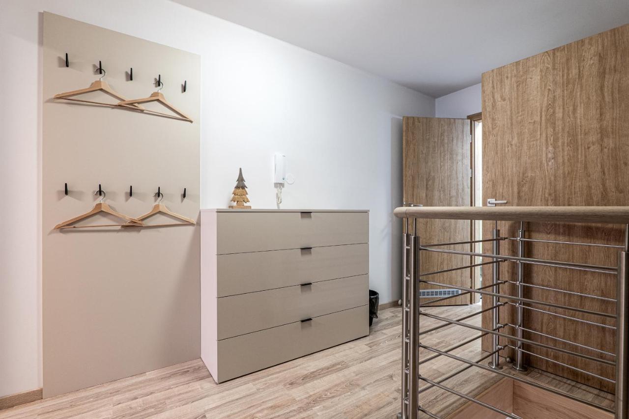 Aparthotel Hubertus Karlova Studánka Esterno foto